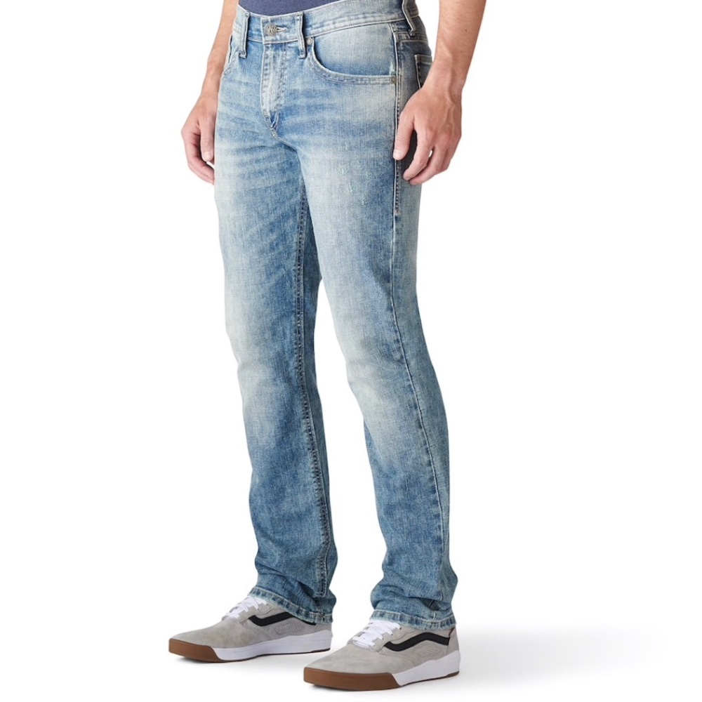 Rock & Republic (32/32) Slim Straight Jeans